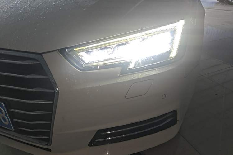 Used Audi A4L 2018 30th Anniversary Edition 40 TFSI Trendy Model Left Front Headlight