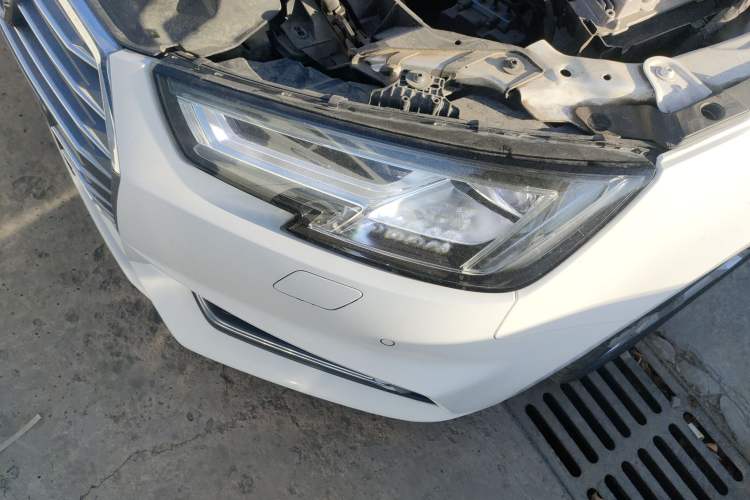 Used Audi A4L 2018 30th Anniversary Edition 40 TFSI Fashion Model Left Front Headlight