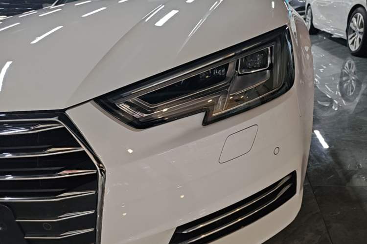 Used Audi A4L 2018 30th Anniversary Edition 40 TFSI Trendy Model Left Front Headlight
