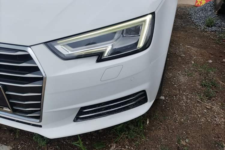 Used Audi A4L 2018 30th Anniversary Edition 40 TFSI Trendy Model Left Front Headlight