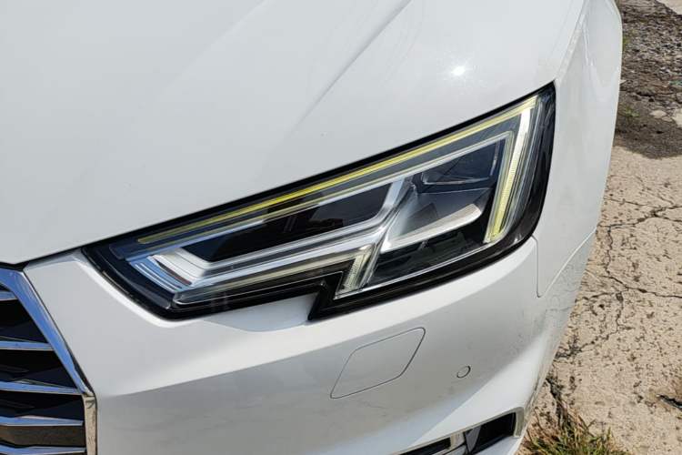 Used Audi A4L 2018 30th Anniversary Edition 40 TFSI Trendy Model Left Front Headlight
