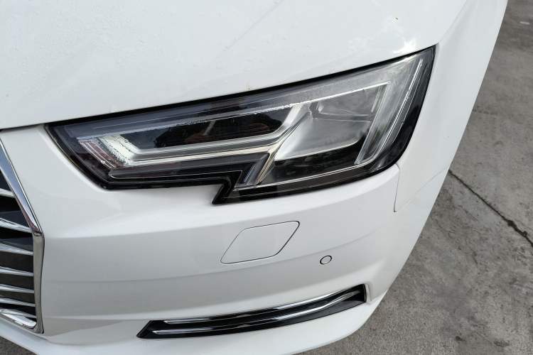 Used Audi A4L 2018 30th Anniversary Edition 40 TFSI Trendy Model Left Front Headlight