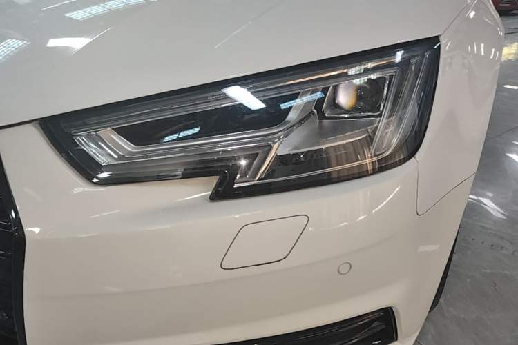 Used Audi A4L 2018 30th Anniversary Edition 40 TFSI Trendy Model Left Front Headlight