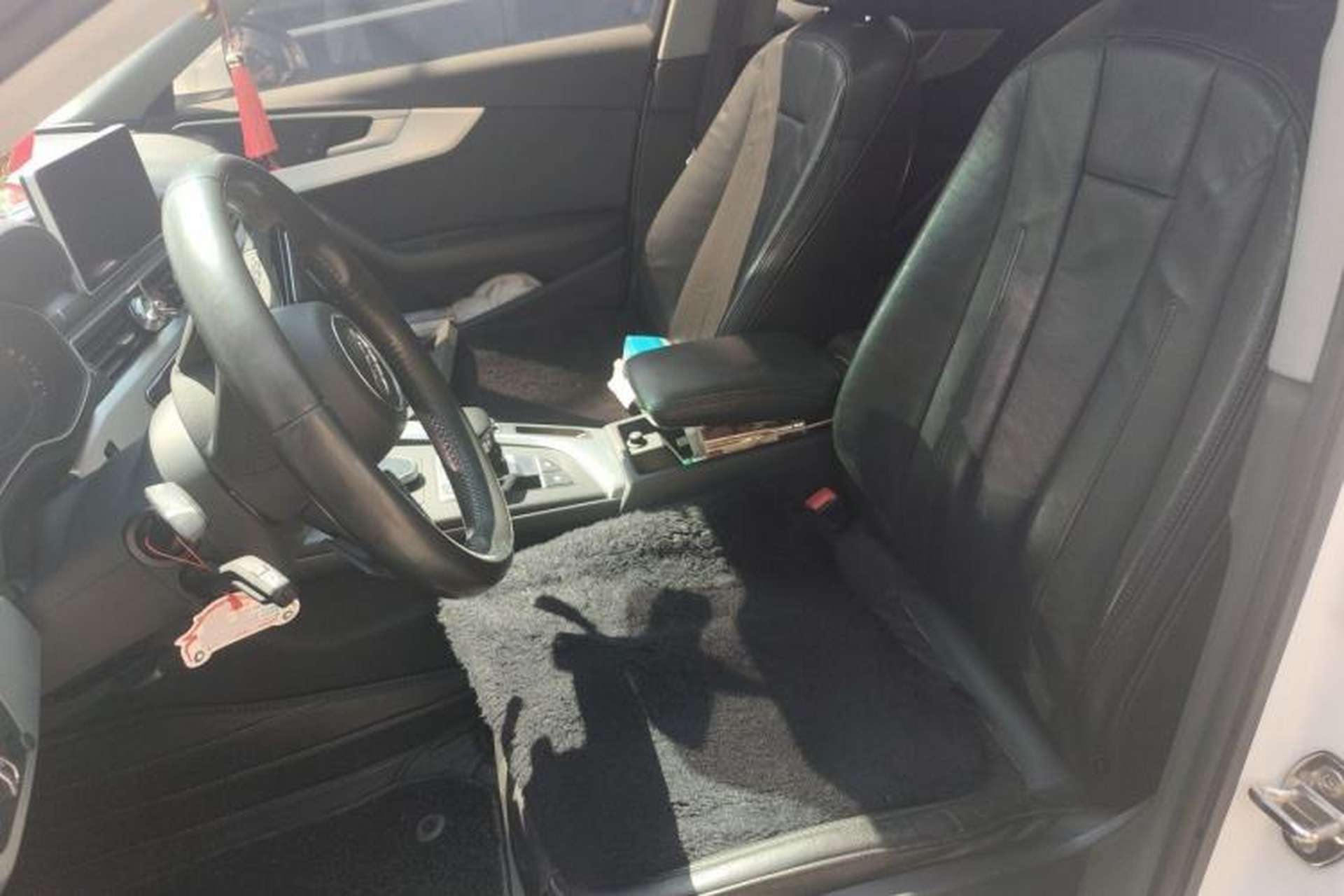 Used Audi A4L 2018 30th Anniversary Edition 40 TFSI Fashion Model Left Front Seat