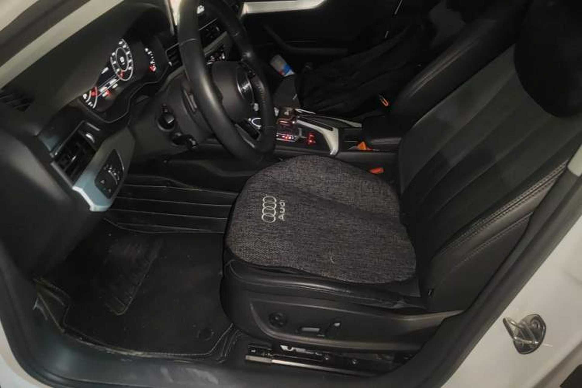 Used Audi A4L 2018 30th Anniversary Edition 40 TFSI Fashion Model Left Front Seat