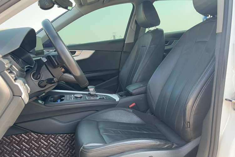 Used Audi A4L 2018 30th Anniversary Edition 45 TFSI quattro Individual Sport Edition Left Front Seat