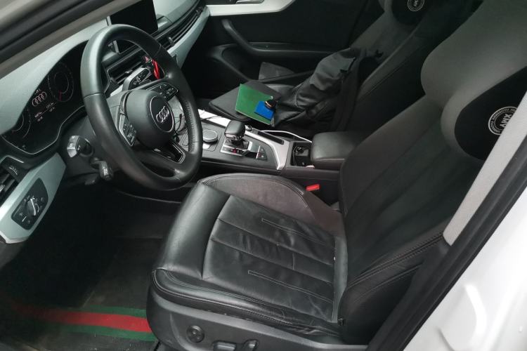 Used Audi A4L 2018 30th Anniversary Edition 40 TFSI Fashion Model Left Front Seat