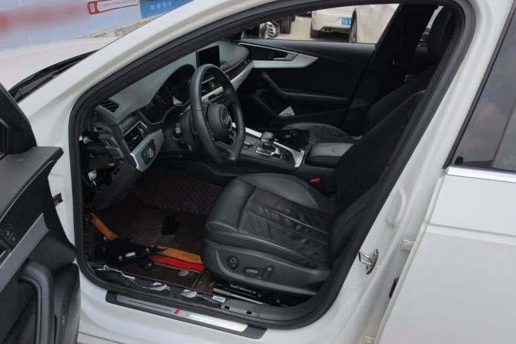 Used Audi A4L 2018 30th Anniversary Edition 45 TFSI quattro Individual Sport Edition Left Front Seat