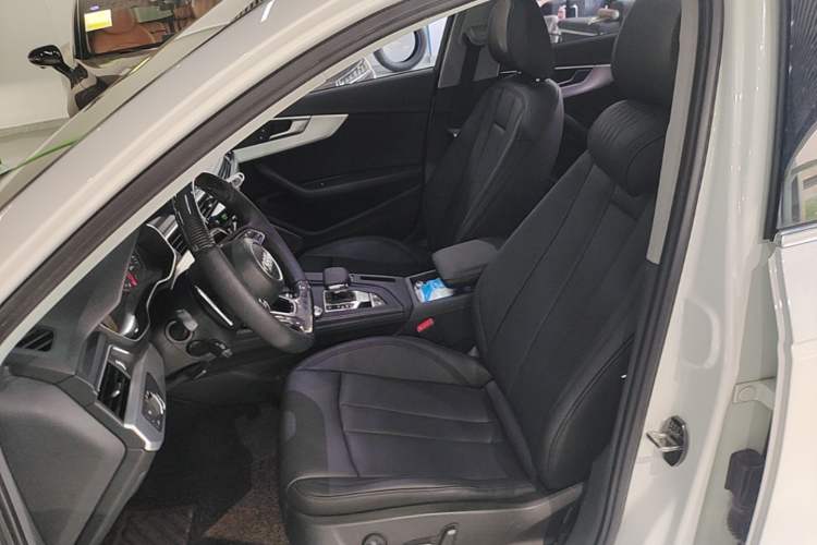 Used Audi A4L 2018 30th Anniversary Edition 45 TFSI quattro Individual Sport Edition Left Front Seat