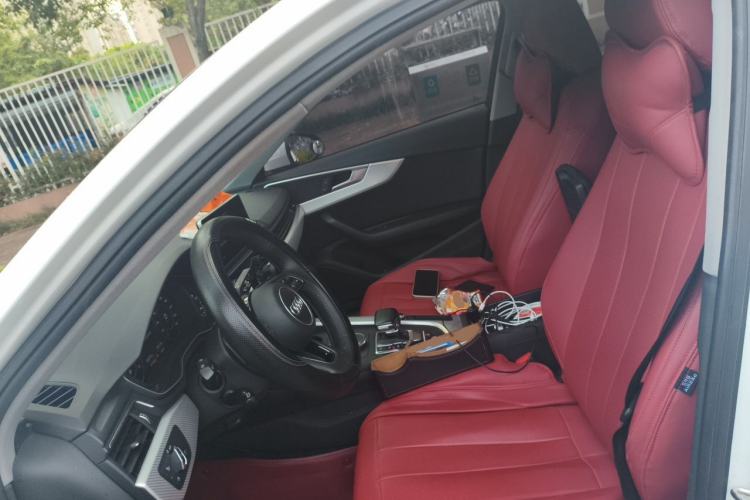 Used Audi A4L 2018 30th Anniversary Edition 40 TFSI Fashion Model Left Front Seat