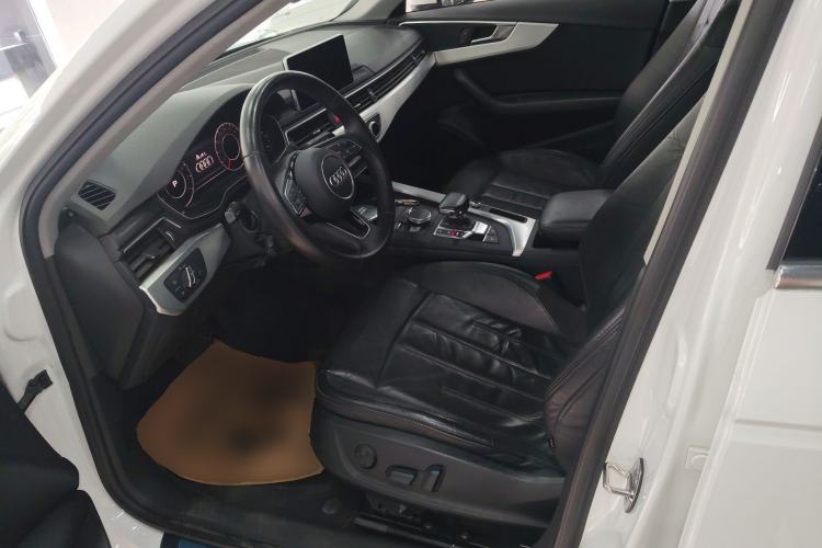 Used Audi A4L 2018 30th Anniversary Edition 40 TFSI Fashion Model Left Front Seat