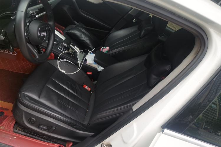 Used Audi A4L 2018 30th Anniversary Edition 40 TFSI Fashion Model Left Front Seat