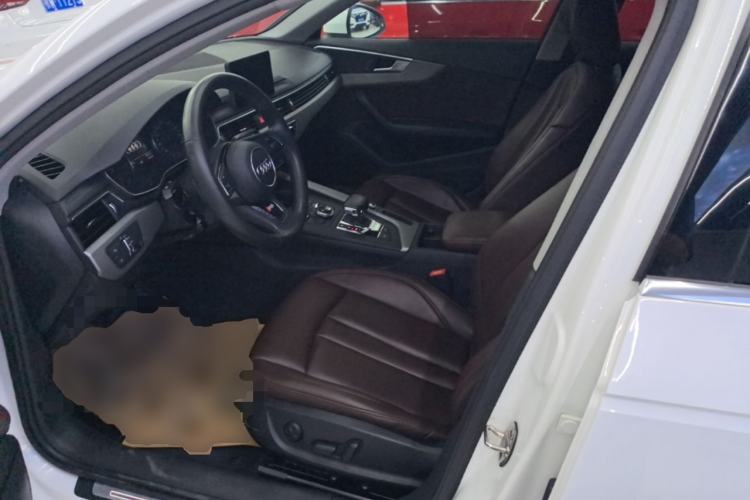 Used Audi A4L 2018 30th Anniversary Edition 40 TFSI Fashion Model Left Front Seat