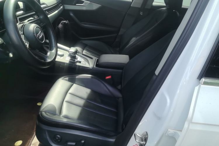 Used Audi A4L 2018 30th Anniversary Edition 40 TFSI Trendy Model Left Front Seat