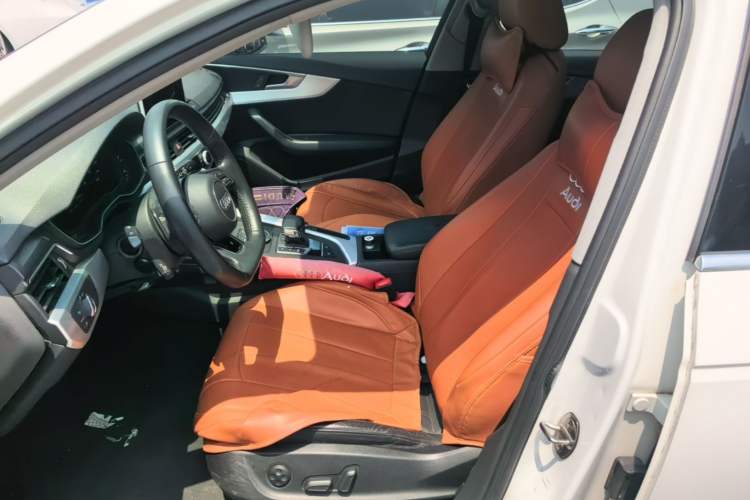 Used Audi A4L 2018 30th Anniversary Edition 40 TFSI Fashion Model Left Front Seat