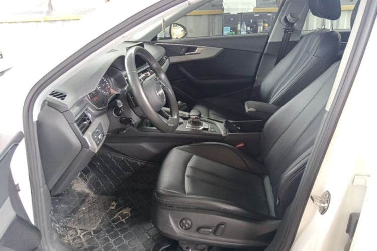 Used Audi A4L 2018 30th Anniversary Edition 40 TFSI Trendy Model Left Front Seat