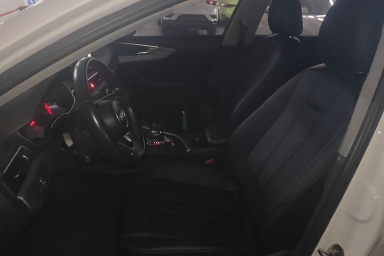 Used Audi A4L 2018 30th Anniversary Edition 40 TFSI Trendy Model Left Front Seat