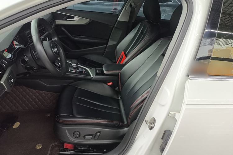 Used Audi A4L 2018 30th Anniversary Edition 40 TFSI Trendy Model Left Front Seat