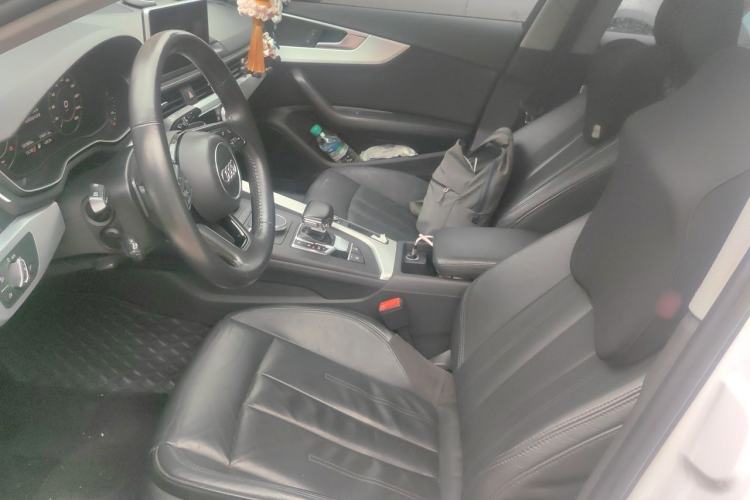 Used Audi A4L 2018 30th Anniversary Edition 40 TFSI Fashion Model Left Front Seat