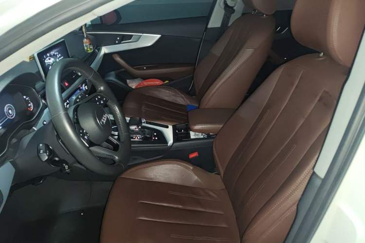 Used Audi A4L 2018 30th Anniversary Edition 40 TFSI Fashion Model Left Front Seat