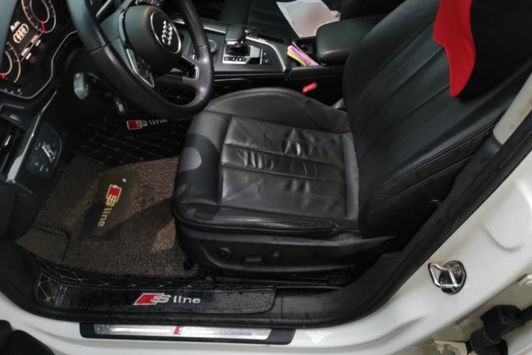 Used Audi A4L 2018 30th Anniversary Edition 40 TFSI Fashion Model Left Front Seat