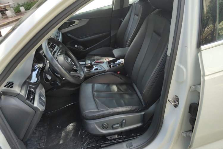 Used Audi A4L 2018 30th Anniversary Edition 40 TFSI Trendy Model Left Front Seat