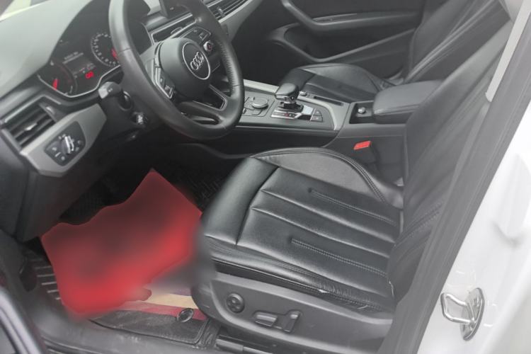 Used Audi A4L 2018 30th Anniversary Edition 40 TFSI Trendy Model Left Front Seat