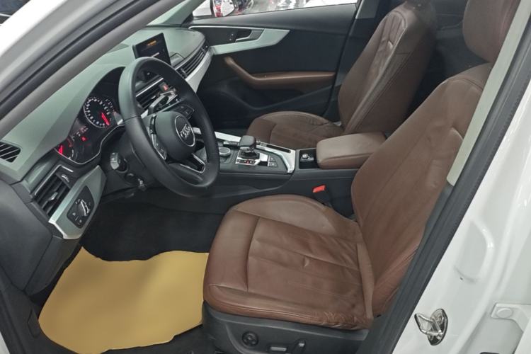 Used Audi A4L 2018 30th Anniversary Edition 40 TFSI Trendy Model Left Front Seat