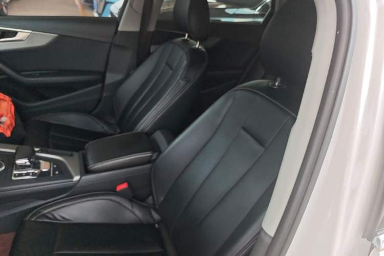 Used Audi A4L 2018 30th Anniversary Edition 40 TFSI Trendy Model Left Front Seat