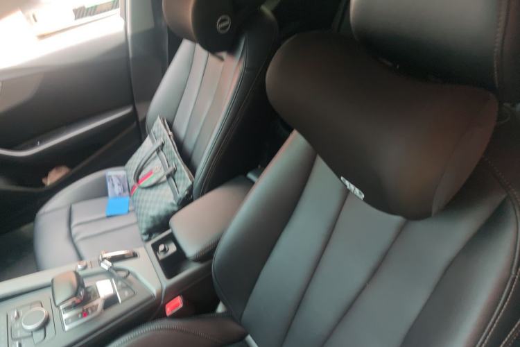Used Audi A4L 2018 30th Anniversary Edition 30 TFSI Ambition Model Left Front Seat