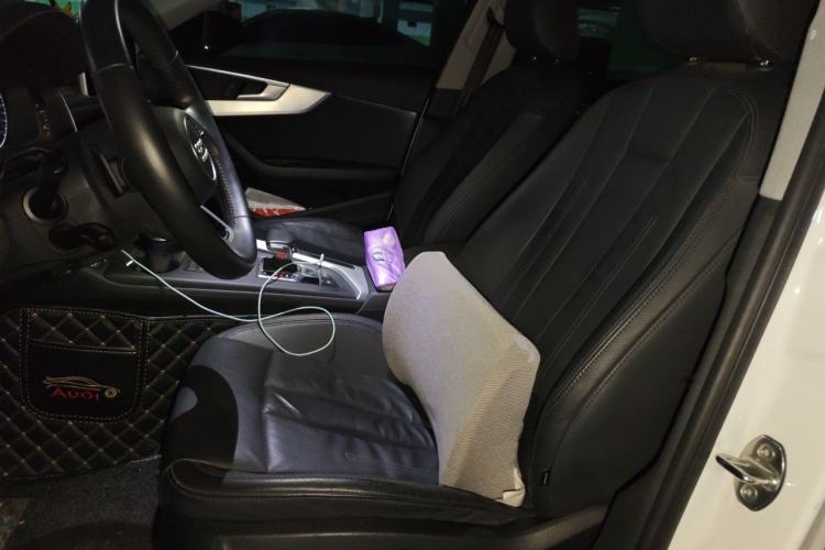 Used Audi A4L 2018 30th Anniversary Edition 40 TFSI Fashion Model Left Front Seat