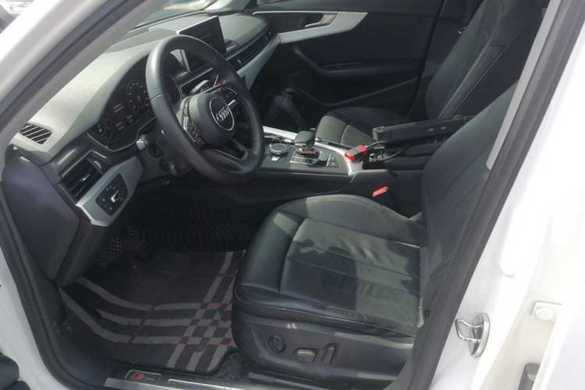 Used Audi A4L 2018 30th Anniversary Edition 40 TFSI Fashion Model Left Front Seat
