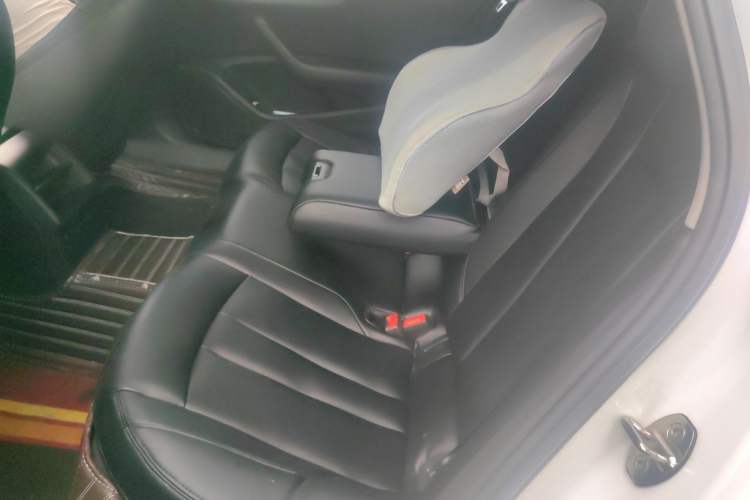 Used Audi A4L 2018 30th Anniversary Edition 40 TFSI Trendy Model Left Rear Seat