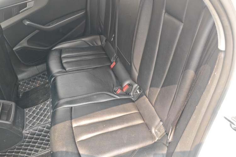 Used Audi A4L 2018 30th Anniversary Edition 30 TFSI Ambition Model Left Rear Seat
