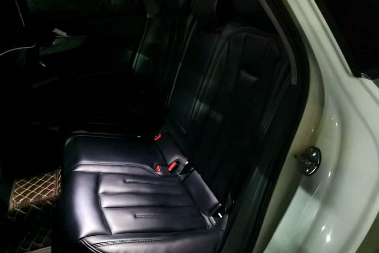 Used Audi A4L 2018 30th Anniversary Edition 40 TFSI Trendy Model Left Rear Seat