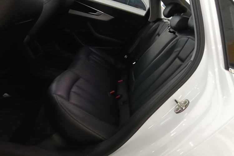 Used Audi A4L 2018 30th Anniversary Edition 40 TFSI Trendy Model Left Rear Seat