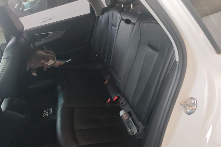 Used Audi A4L 2018 30th Anniversary Edition 40 TFSI Trendy Model Left Rear Seat
