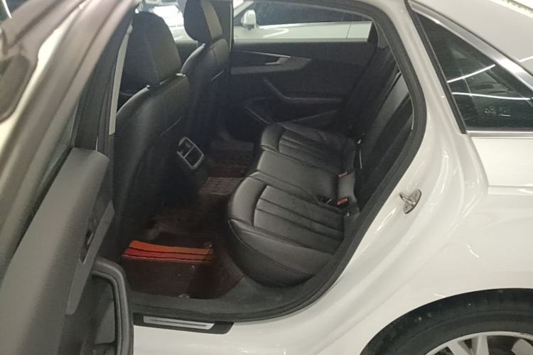Used Audi A4L 2018 30th Anniversary Edition 40 TFSI Trendy Model Left Rear Seat
