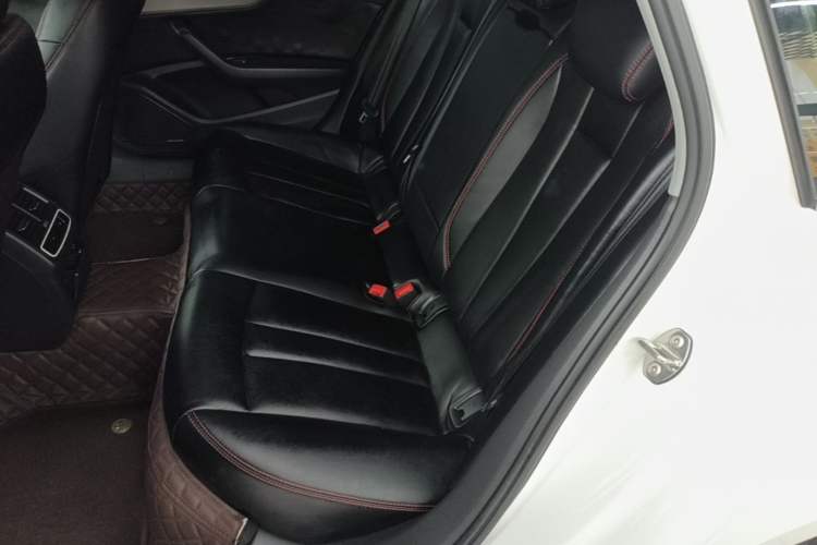 Used Audi A4L 2018 30th Anniversary Edition 40 TFSI Trendy Model Left Rear Seat