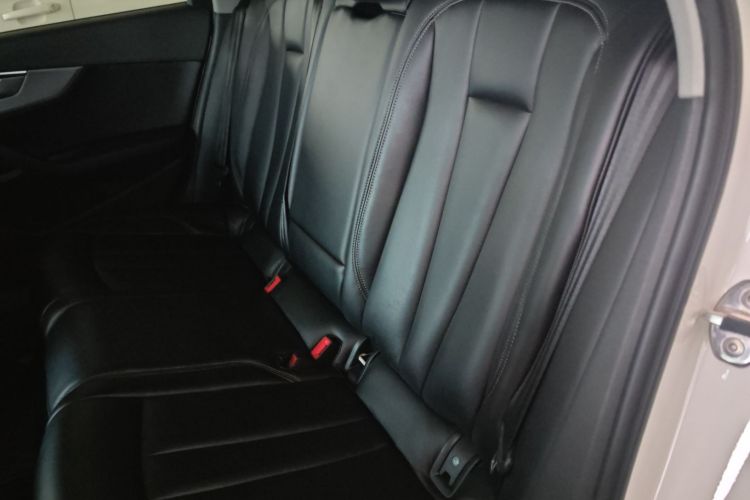Used Audi A4L 2018 30th Anniversary Edition 40 TFSI Trendy Model Left Rear Seat