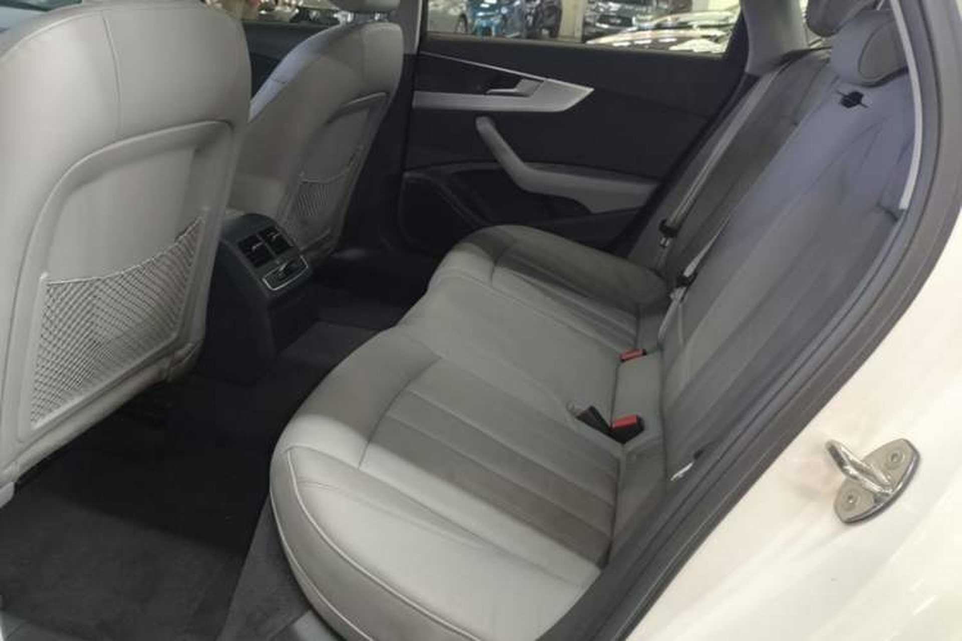 Used Audi A4L 2018 30th Anniversary Edition 40 TFSI Fashion Model Left Rear Seat