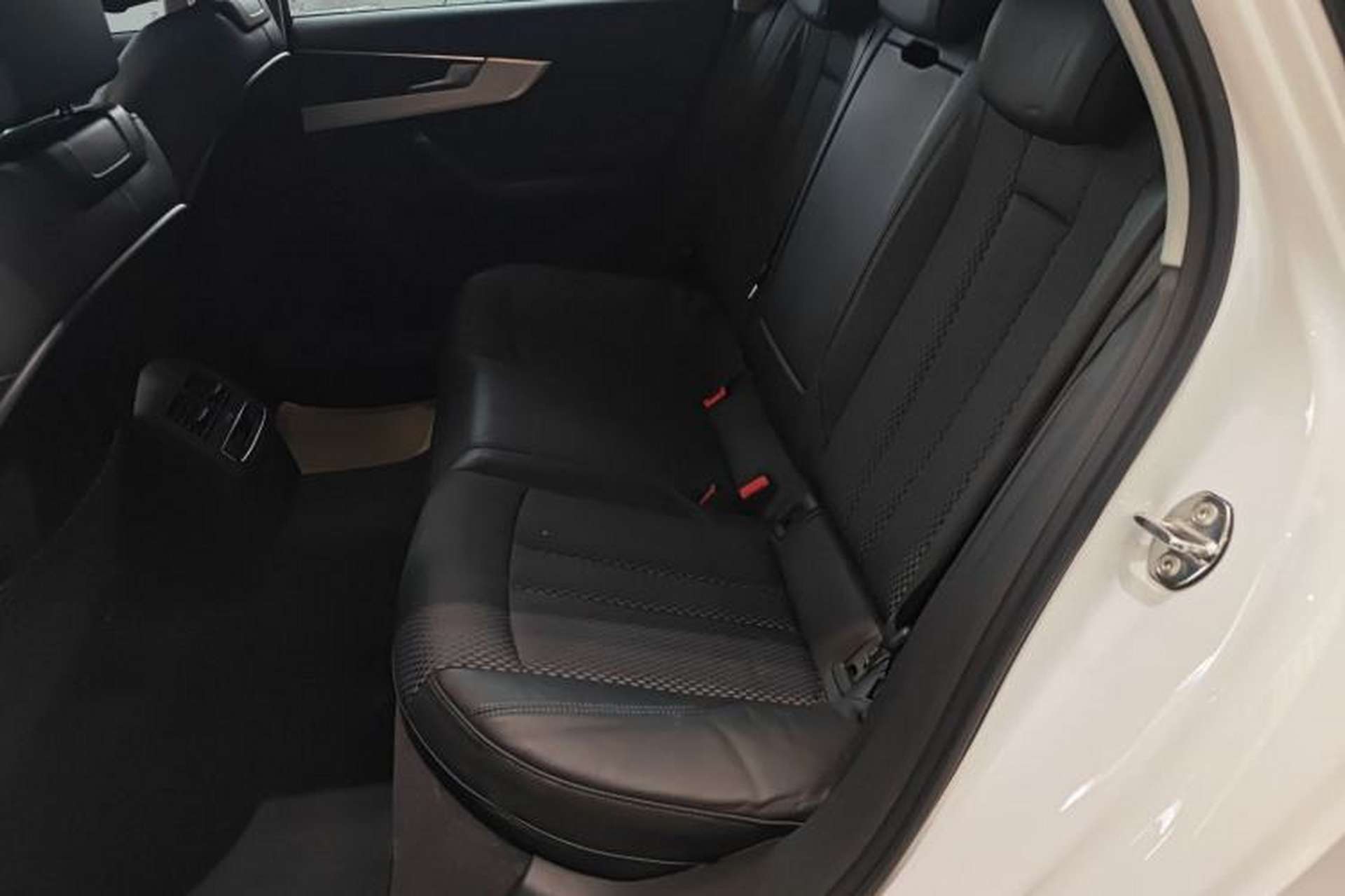Used Audi A4L 2018 30th Anniversary Edition 40 TFSI Sport Edition Left Rear Seat