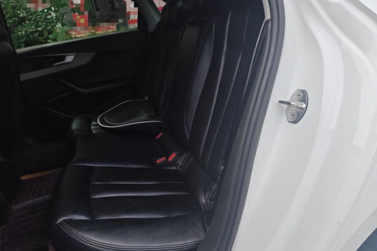 Used Audi A4L 2018 30th Anniversary Edition 40 TFSI Trendy Model Left Rear Seat