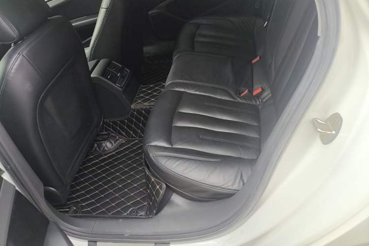 Used Audi A4L 2018 30th Anniversary Edition 40 TFSI Trendy Model Left Rear Seat
