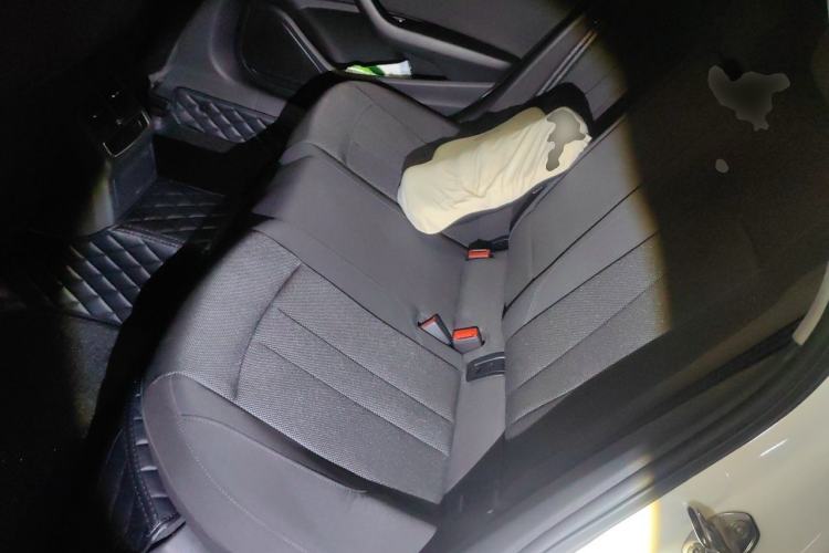 Used Audi A4L 2018 30th Anniversary Edition 40 TFSI Trendy Model Left Rear Seat
