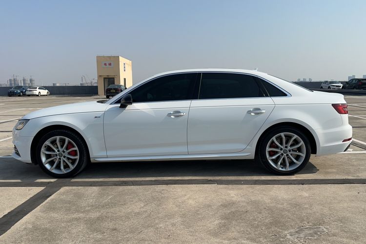 Used Audi A4L 2018 30th Anniversary Edition 45 TFSI quattro Individual Sport Edition Left Side
