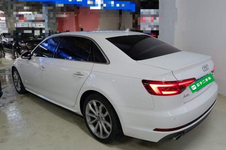 Used Audi A4L 2018 30th Anniversary Edition 40 TFSI Fashion Model Left Side