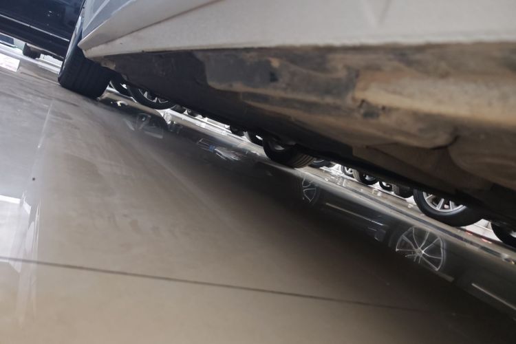 Used Audi A4L 2018 30th Anniversary Edition 40 TFSI Trendy Model Left Side Sill