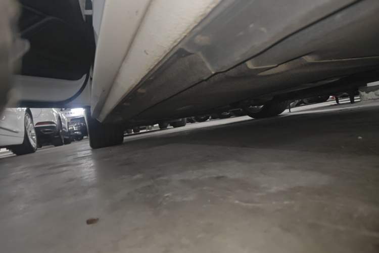 Used Audi A4L 2018 30th Anniversary Edition 45 TFSI quattro Individual Sport Edition Left Side Sill