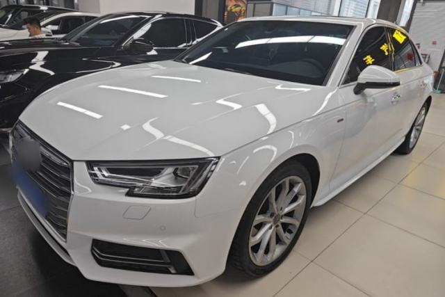 Audi A4L 2018 30th Anniversary Edition 40 TFSI Fashion Model de segunda mano